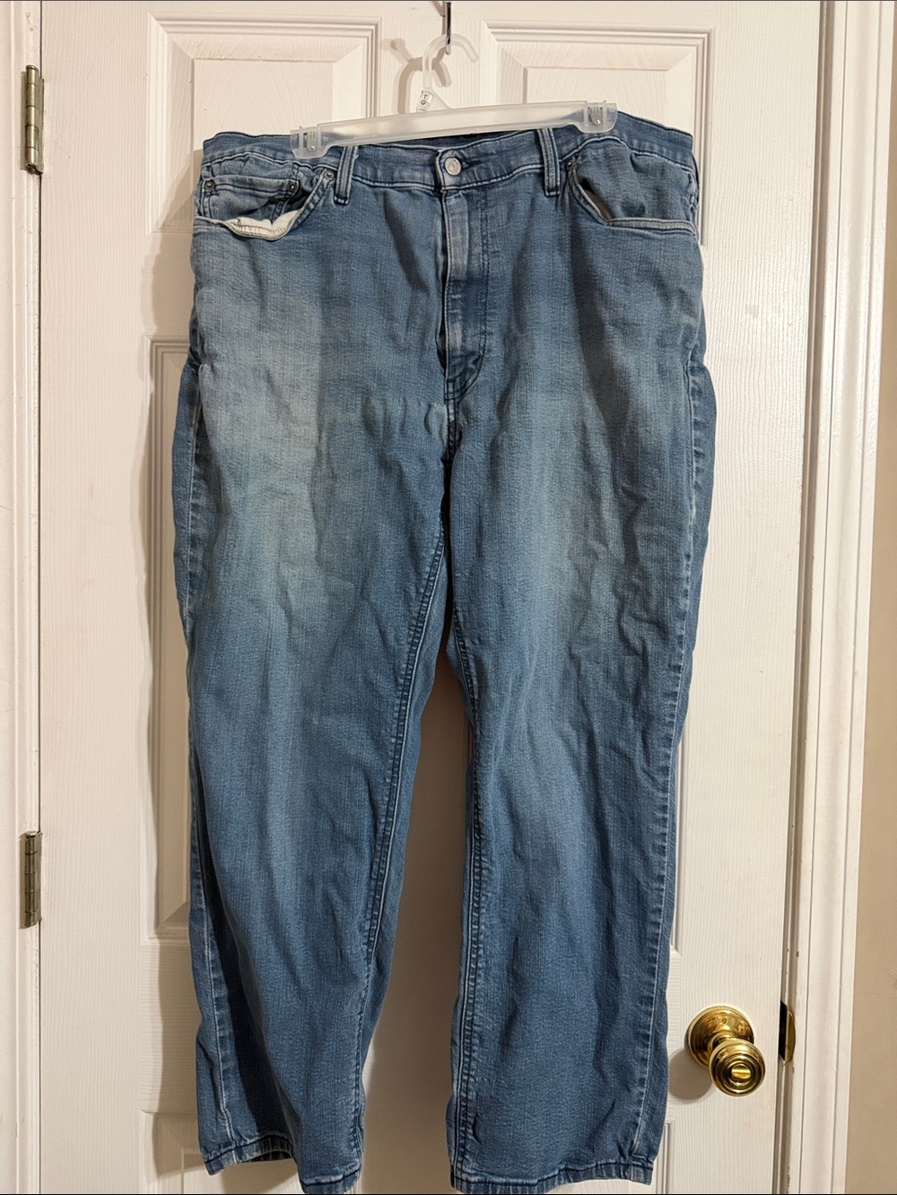 Levi's Men's Relaxed Light Blue Denim Jeans